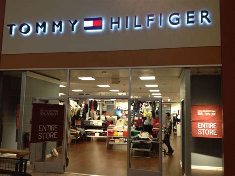 tommy hilfiger outlet.